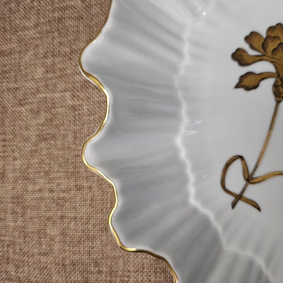 Vintage Matson White/Gold Gilt Ceramic Shell Soap Dish Hollywood Regency - Picture 5 of 10